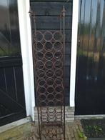 Groot ijzeren wijnrek, Ophalen, Gebruikt, 25 flessen of meer, Metaal