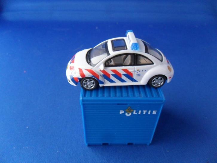 model auto Volkswagen VW Beetle Politie Nederland HONGWELL, Hobby en Vrije tijd, Modelauto's | Overige schalen, Zo goed als nieuw