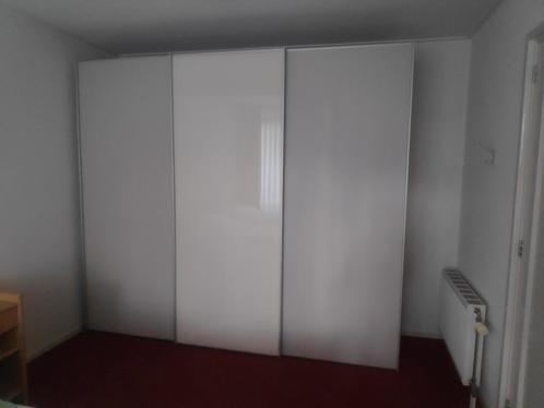 Kledingkast Sinfonie Plus met soft close systeem, Huis en Inrichting, Kasten | Kledingkasten, Zo goed als nieuw, 200 cm of meer