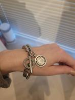 TOV Essentials zilverkleurige armband met bedel, Overige materialen, Verzenden, Zo goed als nieuw, Met bedels of kralen
