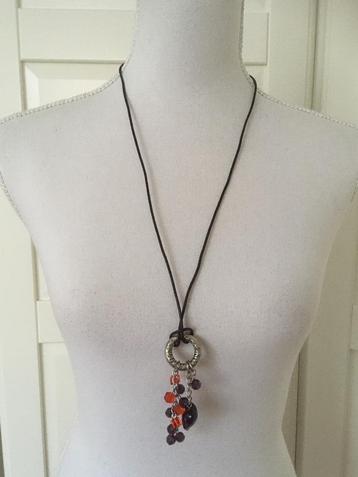 Accessories lange paarse bedeltjes kraaltjes ketting beschikbaar voor biedingen