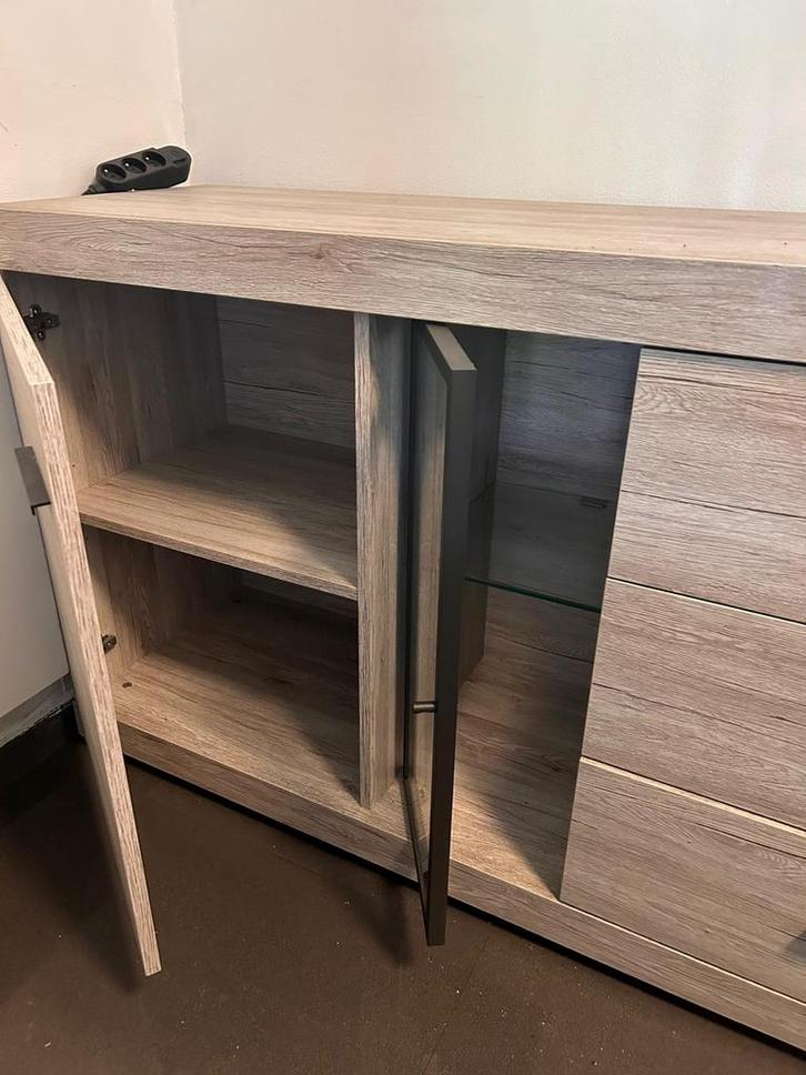 Mooie meubels zgan, Huis en Inrichting, Kasten | Dressoirs, Zo goed als nieuw, 150 tot 200 cm, 50 tot 75 cm, Met lade(s), Overige houtsoorten