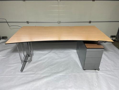 Set 100 euro!Bureau met ladenblokje Ahrend (8x), Huis en Inrichting, Bureaus, Zo goed als nieuw, In hoogte verstelbaar, Ophalen