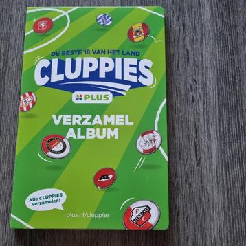Boek plus cluppies beschikbaar voor biedingen