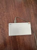 Nintendo DS Zilver + Oplader, 1 speler, Ophalen of Verzenden, Gebruikt, Vanaf 3 jaar