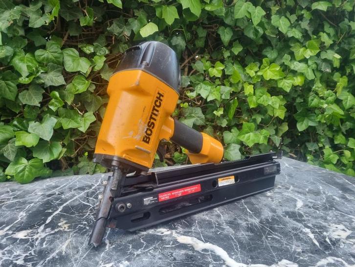 BOSTITCH 90mm tacker, Doe-het-zelf en Verbouw, Gereedschap | Handgereedschap, Zo goed als nieuw, Ophalen of Verzenden