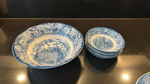 STAFFORDSHIRE LIBERTY BLUE fruit/desertset +taartstel. IZGS, Huis en Inrichting, Keuken | Servies, Zo goed als nieuw, Bord(en)