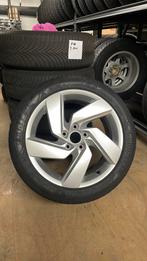 OEM set Volkswagen Golf 8 Richmond winterwielen 17 inch velg, Auto-onderdelen, Banden en Velgen, 17 inch, Banden en Velgen, Gebruikt