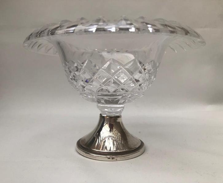Kristal schaaltje op zilveren voet - 1947 -1952, Antiek en Kunst, Antiek | Goud en Zilver, Zilver, Ophalen of Verzenden