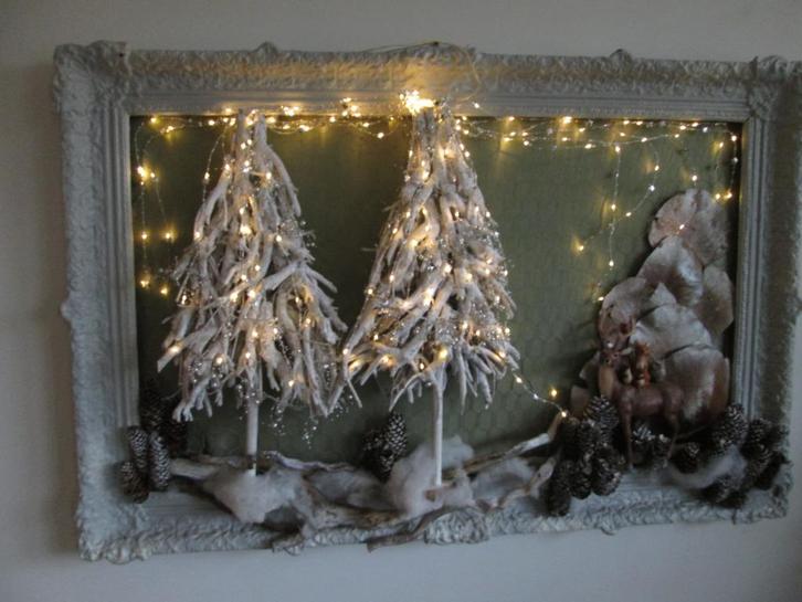 XXL 3D Kerst Schilderij met Kerstbomen Hert en Licht 117x78, Diversen, Kerst, Nieuw, Ophalen