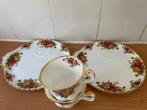 Royal Albert Old Country Roses 2 Lunch Sets, Ophalen of Verzenden, Zo goed als nieuw, Overige stijlen, Kop(pen) en/of Schotel(s)