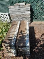 21x border bielzen en 5 kleine stukken + grind ( gratis ), Ophalen, Gebruikt, Beton