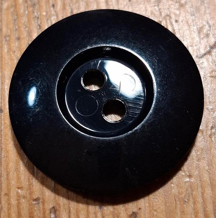 22. 45 nieuwe grote zwarte knopen uit oude doos, Hobby en Vrije tijd, Naaien en Fournituren, Nieuw, Knoop of Knopen, Ophalen of Verzenden