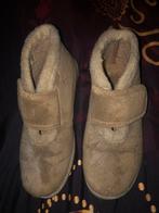 Gebruikte sloffen, Kleding | Dames, Schoenen, Bruin, Ophalen of Verzenden, Pantoffels of Sloffen, Gedragen