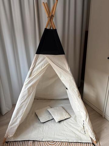 Speel Tipi Tentje beschikbaar voor biedingen