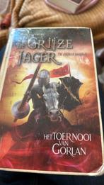 John Flanagan - Het toernooi van Gorlan, Ophalen of Verzenden, Gelezen, John Flanagan