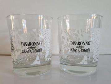 2 x Disaronno wears Roberto Cavalli Glazen