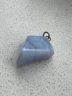 Calcedoon blauwe hanger edelsteen mineraal, Overige voorstellingen, Blauw, Ophalen of Verzenden, Zo goed als nieuw