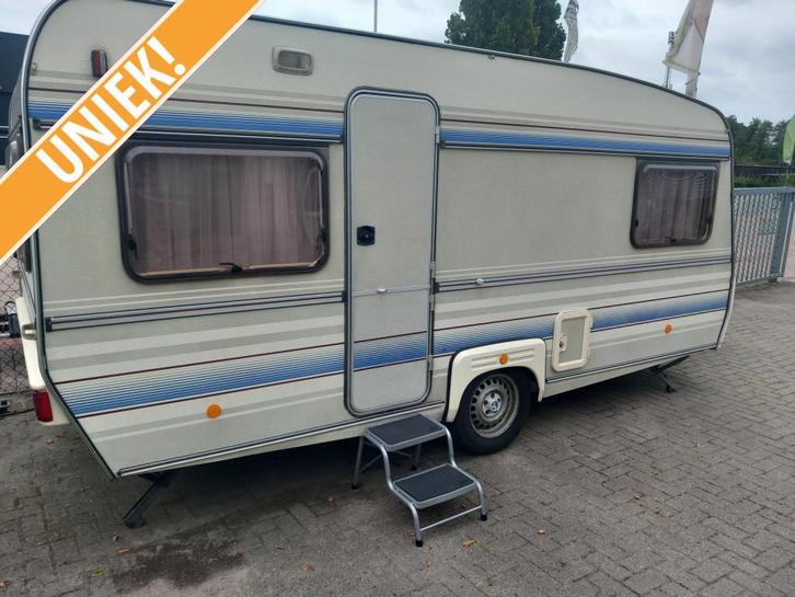 Wilk 1 standaard zit en rondzi, Caravans en Kamperen, Caravans, Bedrijf, tot en met 4, 750 - 1000 kg, Standaardzit, Wilk, Overige typen