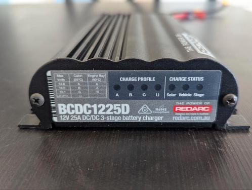 Redarc BCDC Classic25 12V 25A DC Battery Charger Accu, Caravans en Kamperen, Camper-accessoires, Gebruikt, Ophalen of Verzenden
