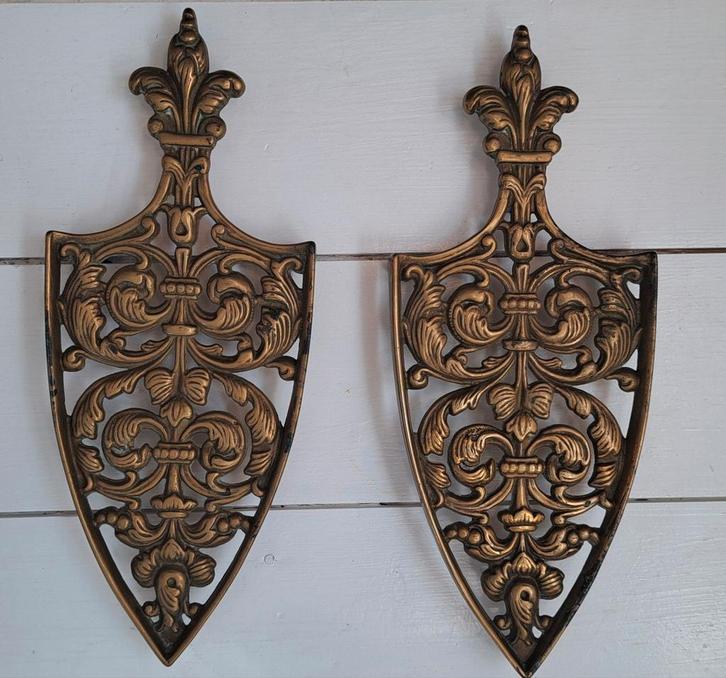 Twee mooie oude messing onderzetters., Antiek en Kunst, Antiek | Woonaccessoires, Ophalen of Verzenden
