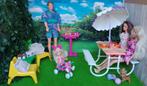 BA79 Barbie aan het picknicken in de tuin met vrienden, Ophalen of Verzenden, Gebruikt, Overige typen