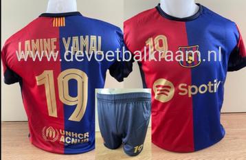 YAMAL VOETBAL TENUE  SPAANSE CLUB THUISKLEUR 2025  beschikbaar voor biedingen