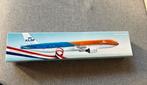 kLM Boeing 777-300 orange pride, Hobby en Vrije tijd, Ophalen of Verzenden, Nieuw, 1:200 of kleiner, Overige merken