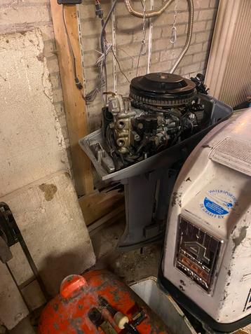 Evinrude in onderdelen beschikbaar voor biedingen