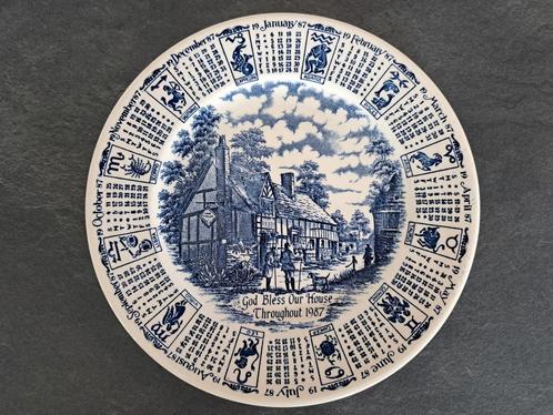 Mooi porseleinen bord van English Ironstone Tableware., Antiek en Kunst, Antiek | Wandborden en Tegels, Ophalen of Verzenden