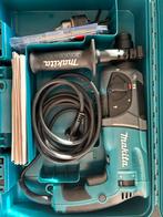 Makita hr 2470, Doe-het-zelf en Verbouw, Gereedschap | Boormachines, Ophalen, Nieuw, Boormachine