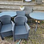 3 tuinstoelen en 2 tuintafels, Ophalen of Verzenden, Gebruikt, Kunststof