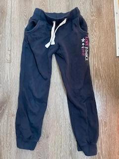 joggingbroek donkerblauw soho in maat 140, Kinderen en Baby's, Kinderkleding | Maat 140, Gebruikt, Meisje, Broek, Ophalen