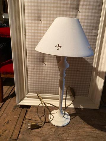 Mooie Staande Lamp beschikbaar voor biedingen