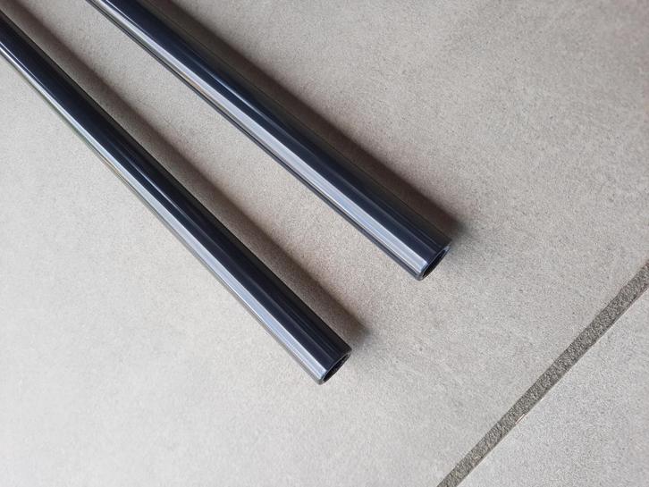 Twee buizen verzinkt en gecoat - 2 x 358, Doe-het-zelf en Verbouw, Metalen, Nieuw, IJzer, Ophalen