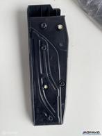 M Voetsteun BMW F30 F31 F20 F21 F22 F23 F32 F33 F34 F36, Auto-onderdelen, Interieur en Bekleding, Gebruikt, Einsteinlaan 5 rijswijk