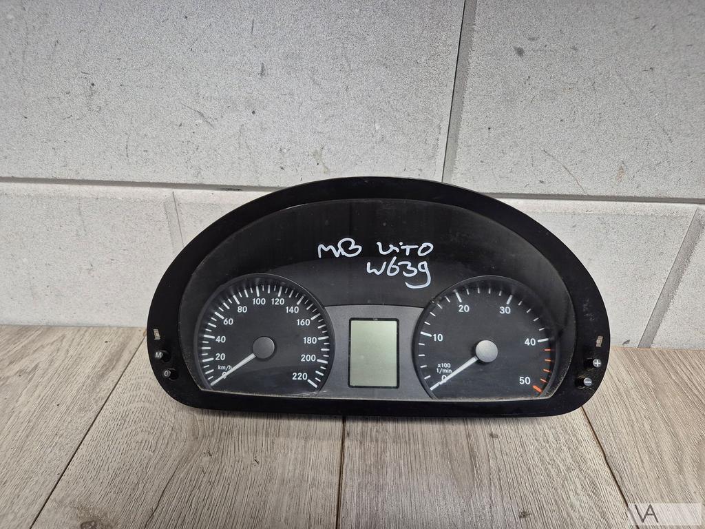 Mercedes Vito W639 2003 -2014 tellerklok cockpit a6394464321, Auto-onderdelen, Dashboard en Schakelaars, Gebruikt, -, Ophalen of Verzenden