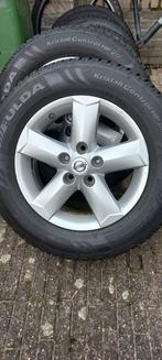 Winterbanden voor Nissan Qashqai 215/65/16 98H, Auto-onderdelen, Banden en Velgen, Ophalen, 16 inch, Banden en Velgen, Winterbanden