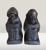 Monniken, prachtige beeldjes boekensteunen. Bronskleur, Verzamelen, Beelden en Beeldjes, Verzenden, Gebruikt, Mens