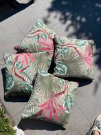 Sierkussens  voor buiten, waterafstotend., Ophalen, Zo goed als nieuw
