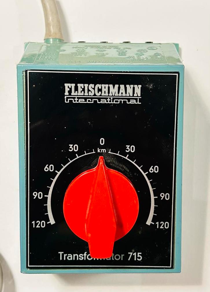 Fleischmann Transformator 715, 710, 712 H0, Hobby en Vrije tijd, Modeltreinen | H0, Gebruikt, Transformator of Voeding, Fleischmann