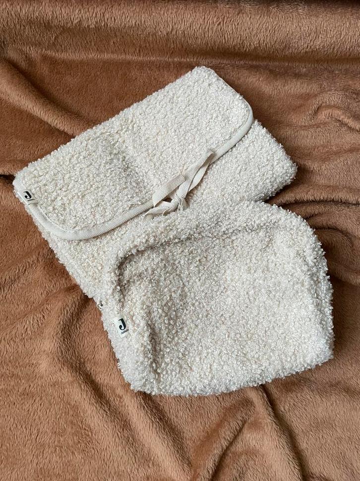 Jollein Boucle Naturel - Verschoonmat en Etui ZGAN!, Kinderen en Baby's, Badjes en Verzorging, Zo goed als nieuw, Overige typen
