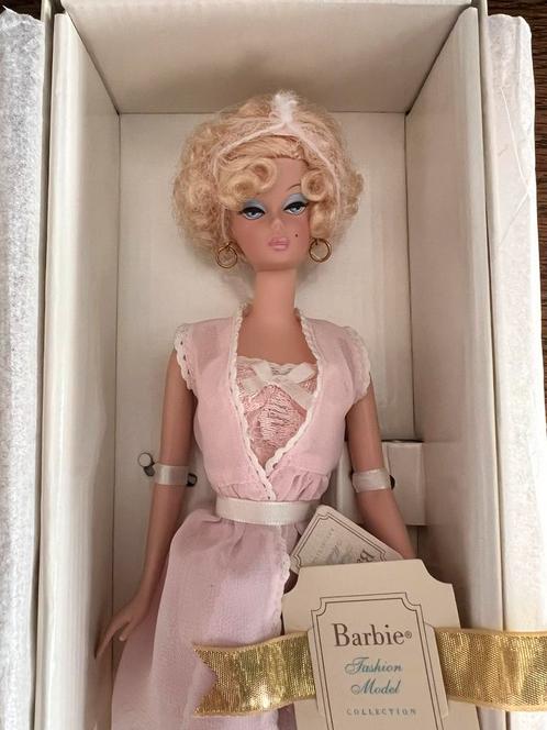 Silkstone Fashion Model Collection The Lingerie Barbie doll, Verzamelen, Poppen, Zo goed als nieuw, Fashion Doll, Ophalen of Verzenden