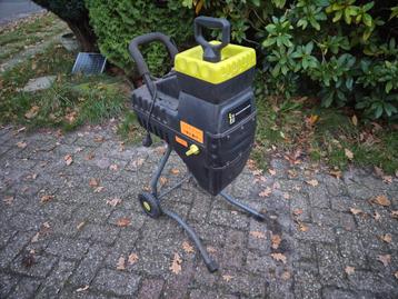 Takken hakselaar  beschikbaar voor biedingen