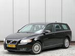 Volvo V50 1.8 Edition I Trekhaak / Cruise control / Regensen, Auto's, Voorwielaandrijving, 65 €/maand, Gebruikt, Zwart
