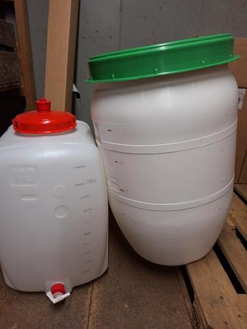 2 stuks gisttank 120 liter  beschikbaar voor biedingen