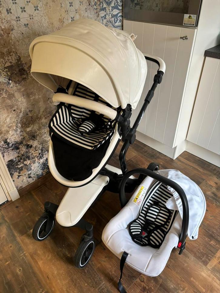 Sleeworld kinderwagen. Wit leer. Als nieuw!, Kinderen en Baby's, Kinderwagens en Combinaties, Zo goed als nieuw, Overige merken