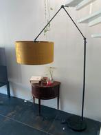Design vloerlamp met marmeren voet, Huis en Inrichting, Lampen | Vloerlampen, Ophalen, Metaal, Design, 150 tot 200 cm