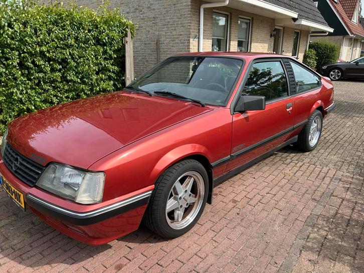 Opel Monza 3.0 gse uit 1983, Auto's, Opel, Particulier, Overige modellen, Bluetooth, Elektrische buitenspiegels, Metallic lak