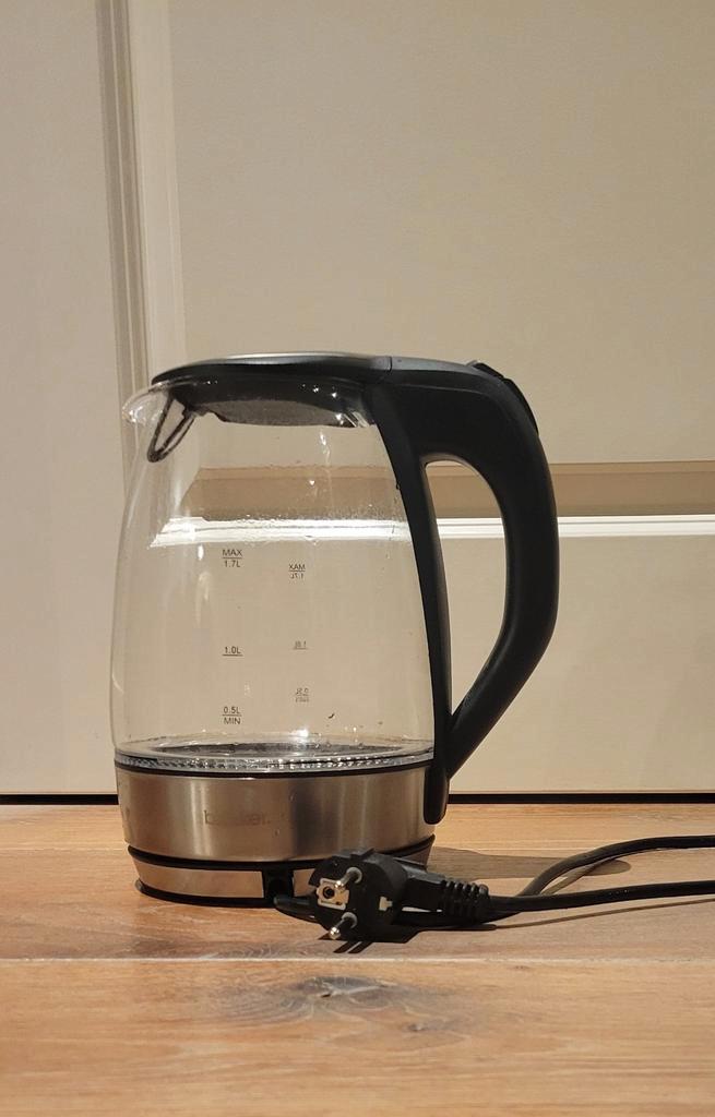 Blokker Waterkoker - Goed Onderhouden, Witgoed en Apparatuur, Waterkokers, Zo goed als nieuw, 1 tot 2 liter, Draadloos, Rvs, Ophalen of Verzenden